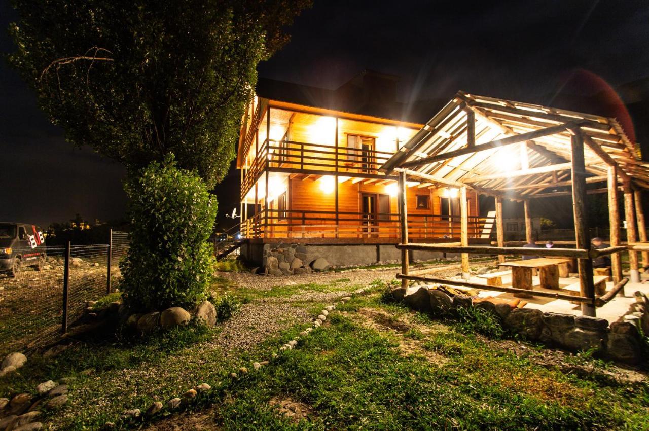 Guesthouse Gio Kashveti Exterior photo