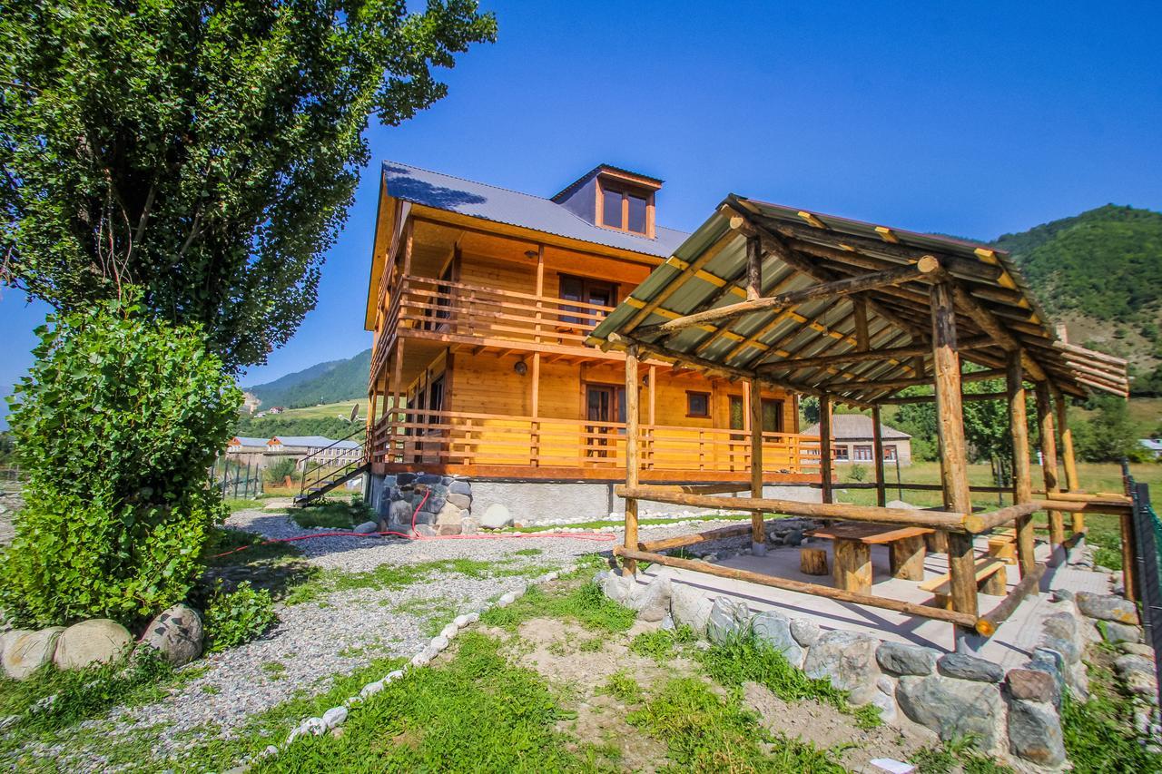 Guesthouse Gio Kashveti Exterior photo